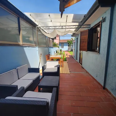 펜션 Casa Azzurra, Giardino, E Vicina Al Mare 비아레지오