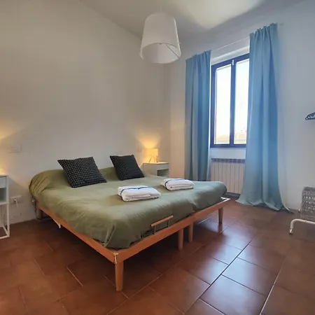 Casa Azzurra, Giardino, E Vicina Al Mare Tatil Evi Viareggio