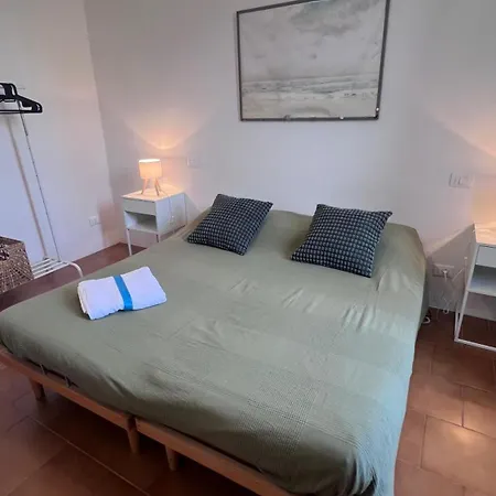 Casa Azzurra, Giardino, E Vicina Al Mare Tatil Evi Viareggio