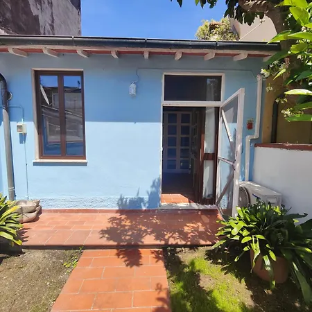 Casa Azzurra, Giardino, E Vicina Al Mare Ferienhaus *