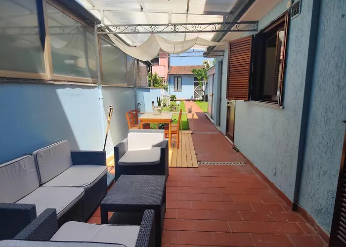 Casa Azzurra, Giardino, E Vicina Al Mare Viareggio